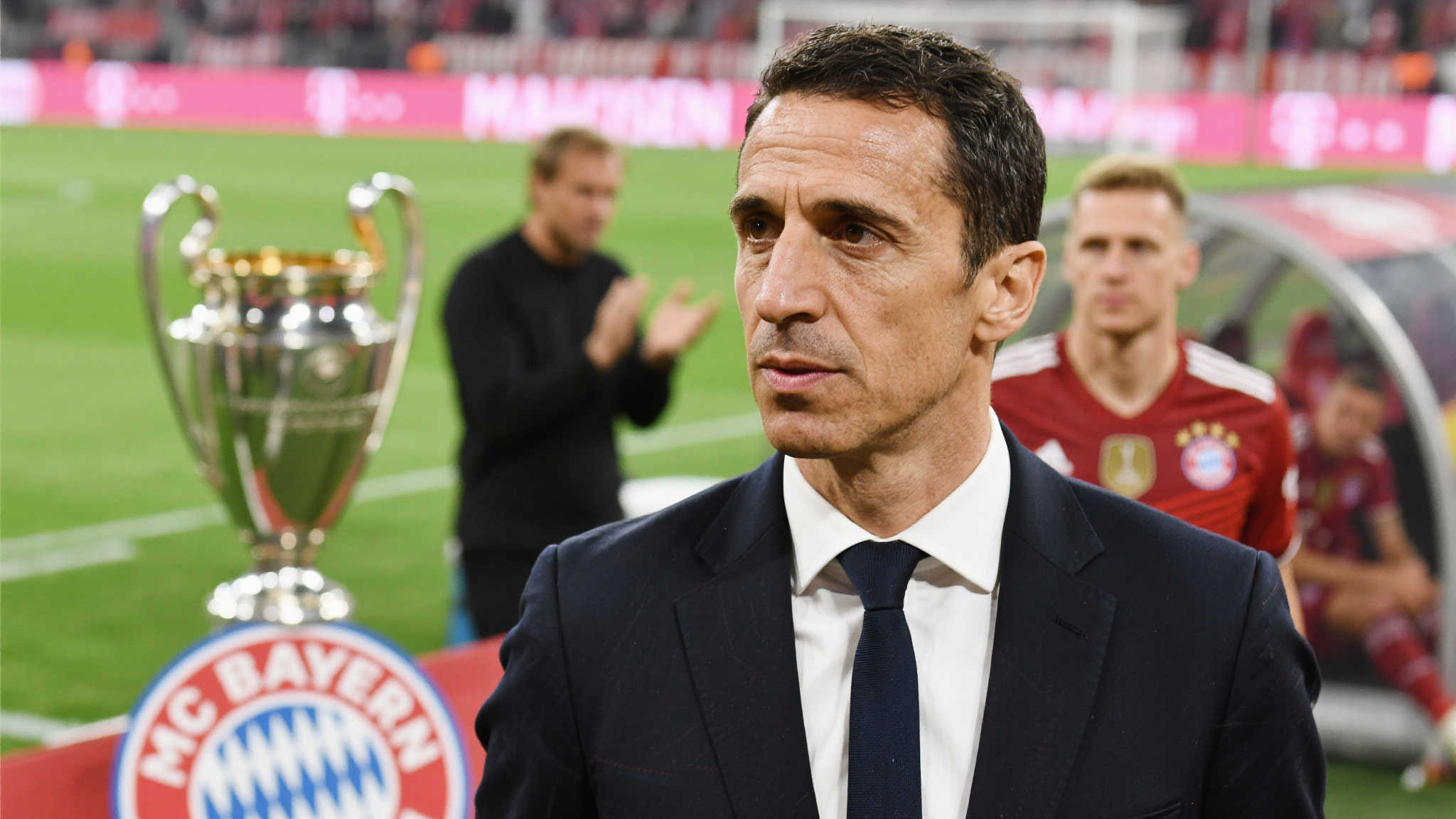 弗里克是我推荐给拉波尔塔的人;瓜迪奥拉自幼便展现独特魅力 对于这种提名,有人可能会问:为何是哈维?因为这位前